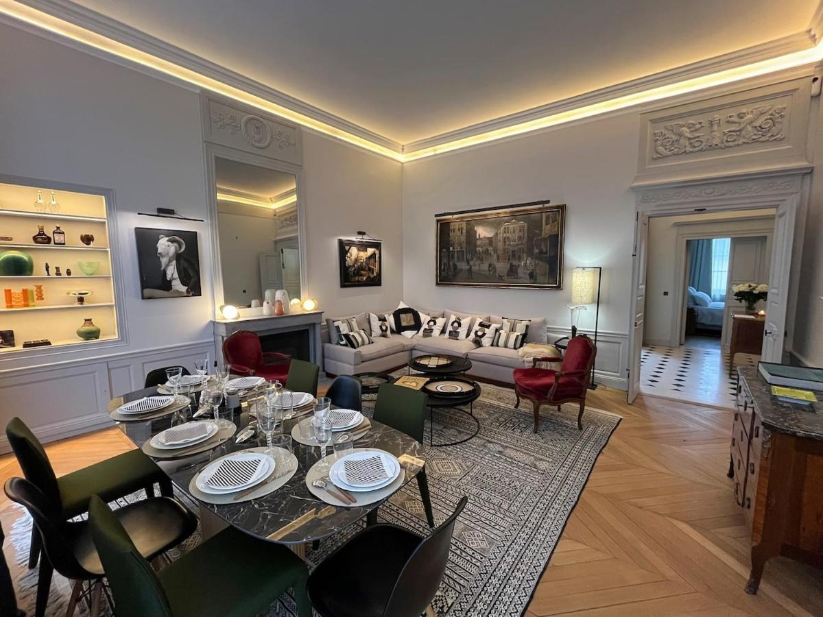 Appartement Luxueux / Historique Proche Bon Marche Paryż Zewnętrze zdjęcie